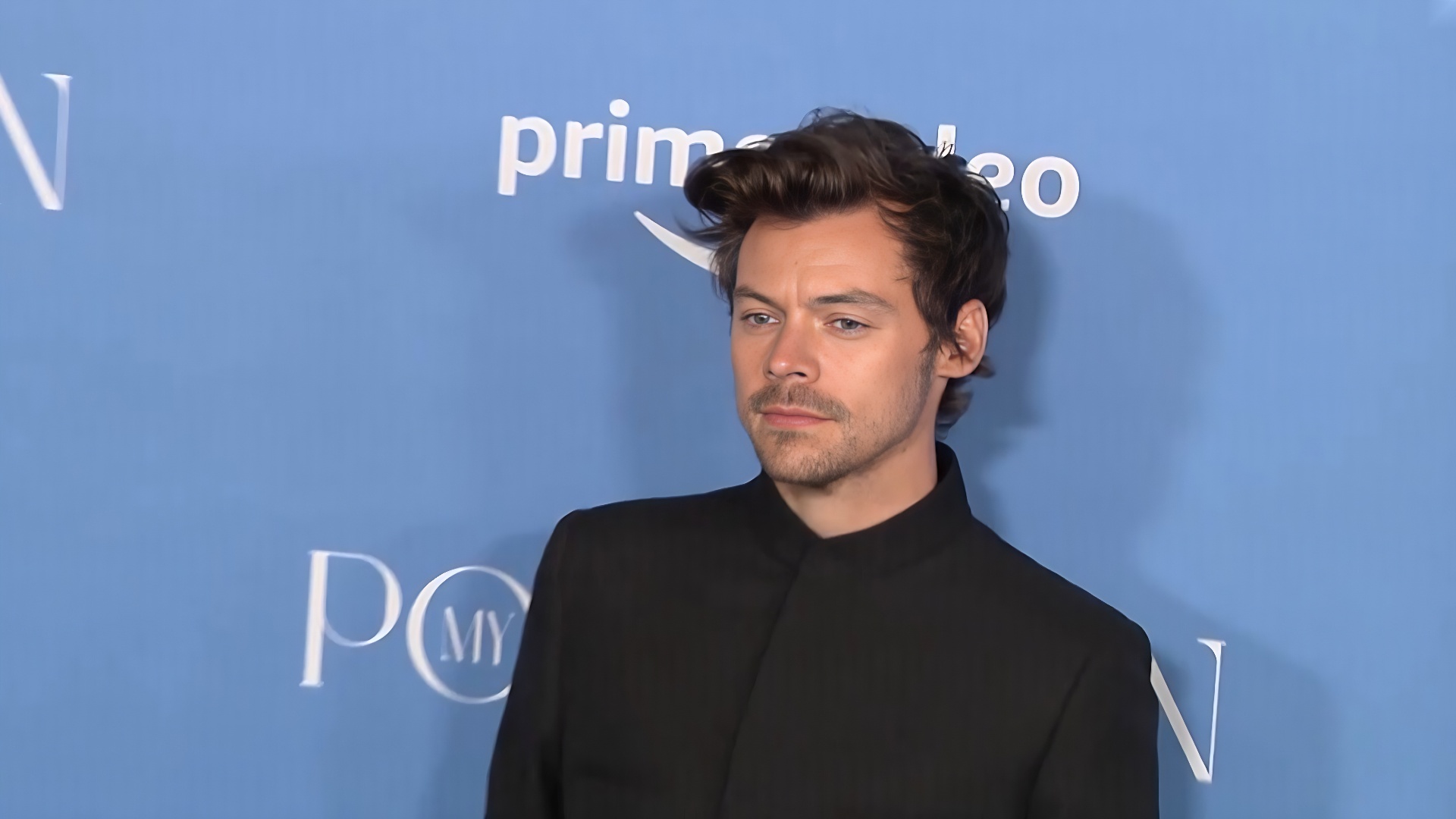 Harry Styles reached a major milestone. This time, it happened away from the stage.