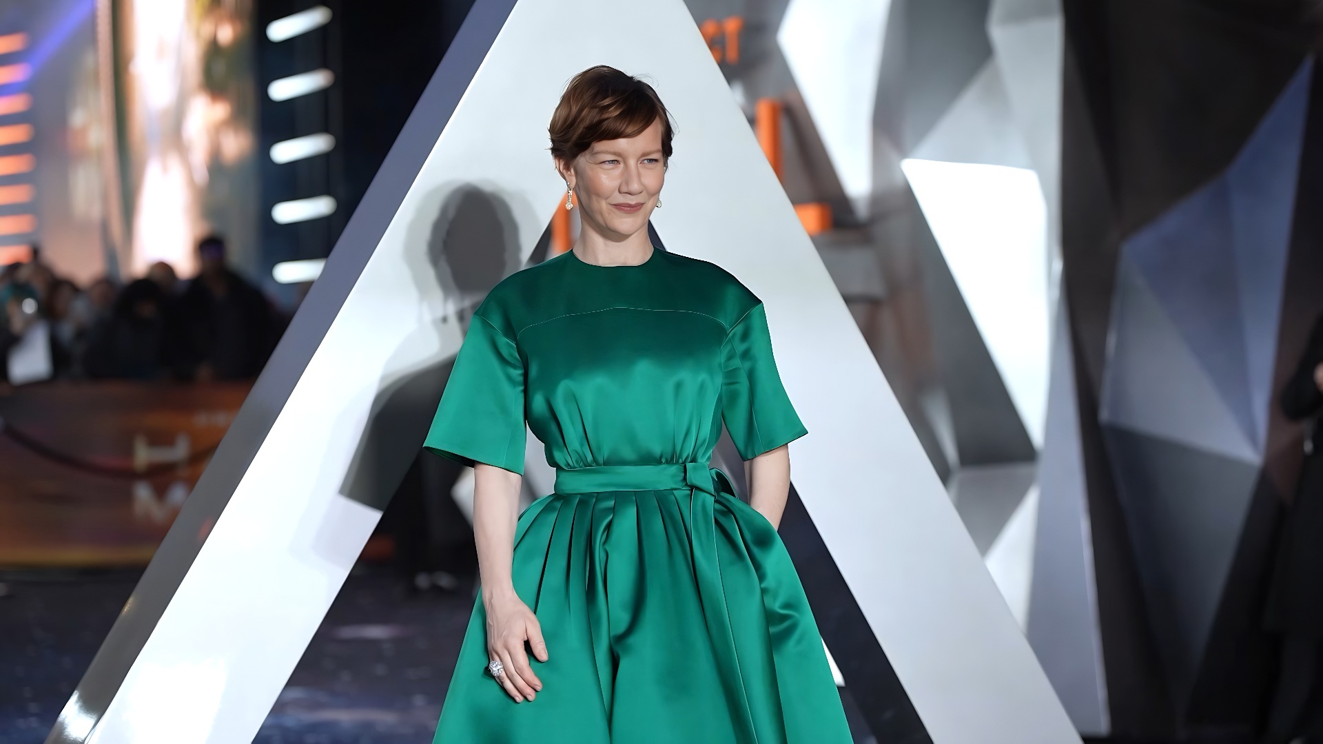 A green fashion moment. Back at the Globes.