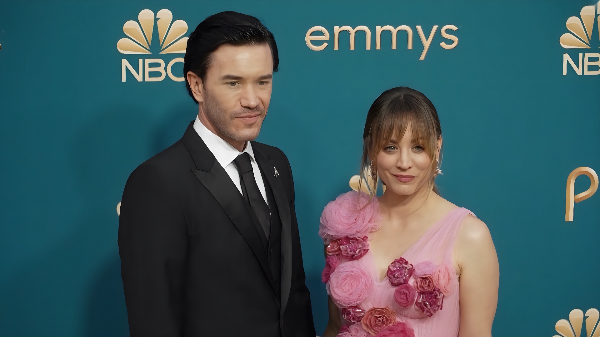 Sam Claflin thinks Frank Sinatra’s contradictions deserve a movie
