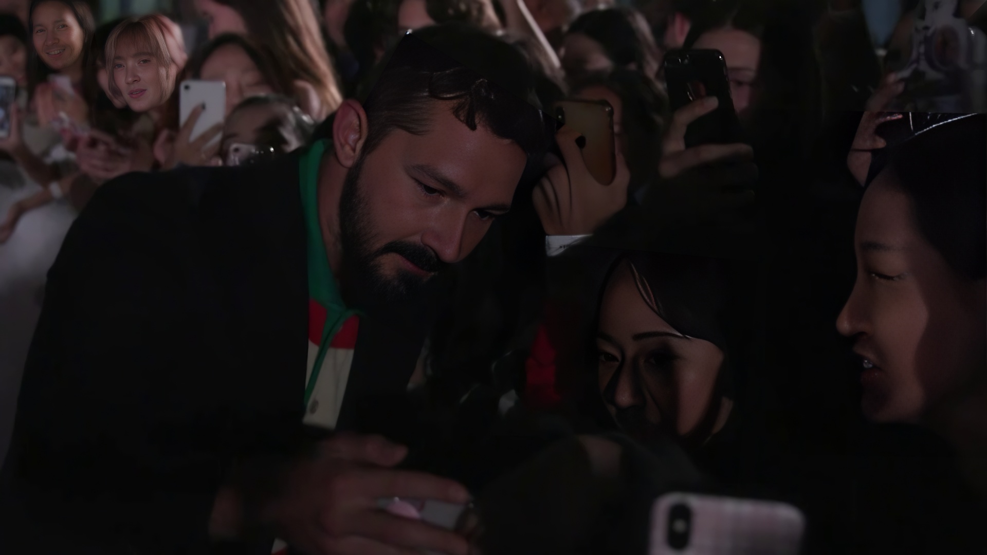 FKA twigs has renewed her legal dispute with Shia LaBeouf. A settlement agreement is now under challenge.