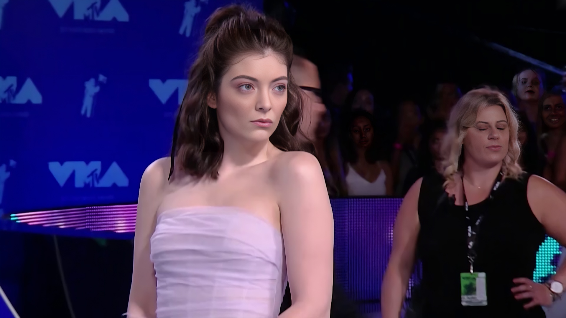 The performance belonged to another track. “GRWM” was the correct song.