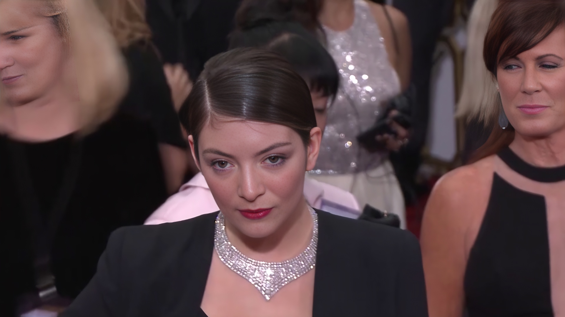 Lorde is challenging Spotify’s AI feature. Accuracy and artistic control are at stake.