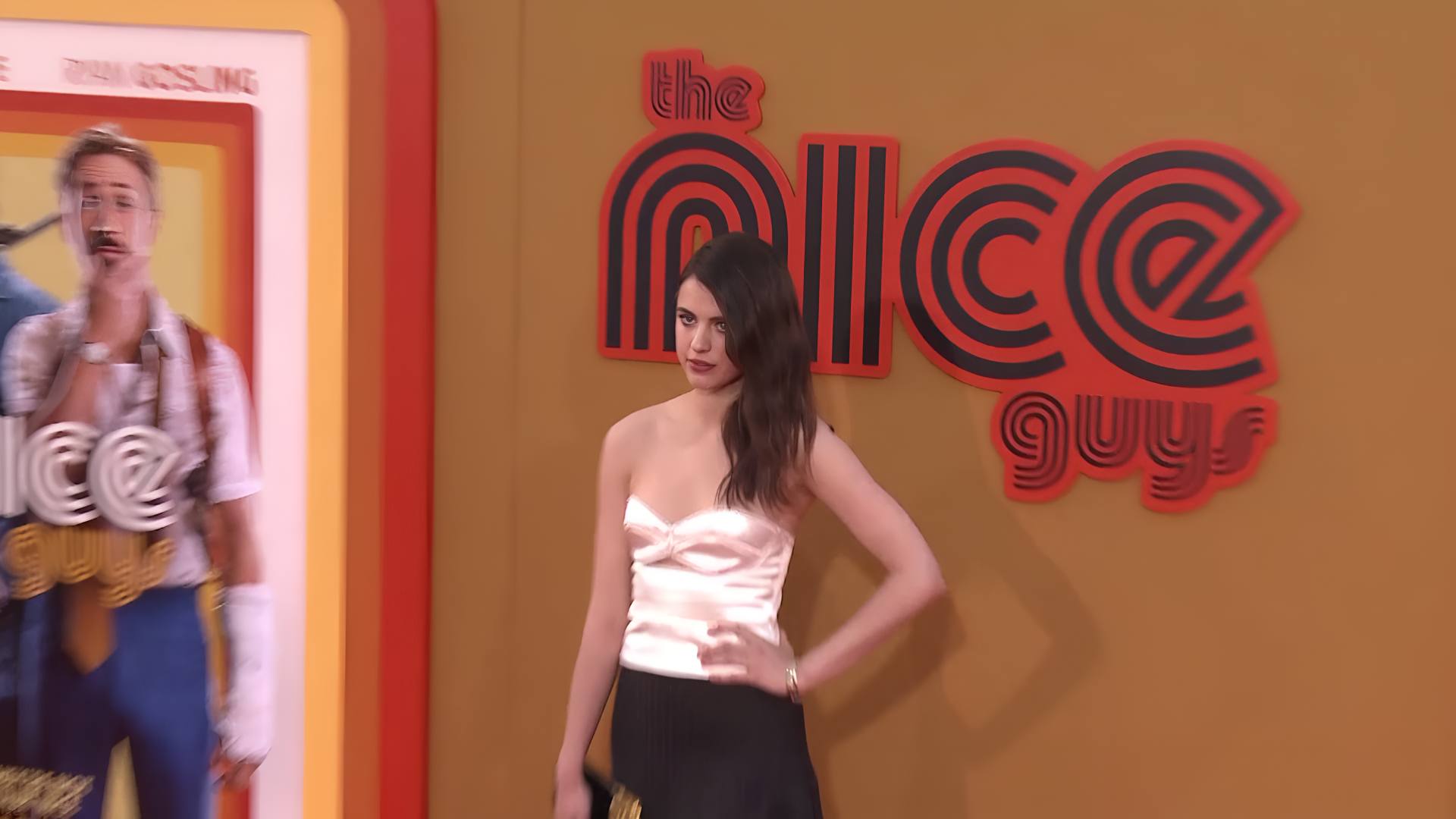 Margaret Qualley made the shoes impossible to ignore. Her Chanel look became a fashion talking point.